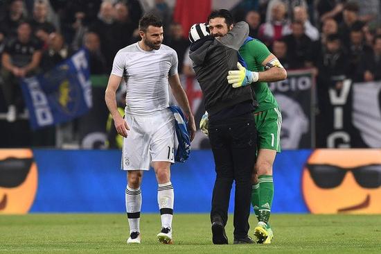 战中占据上 战中占据上