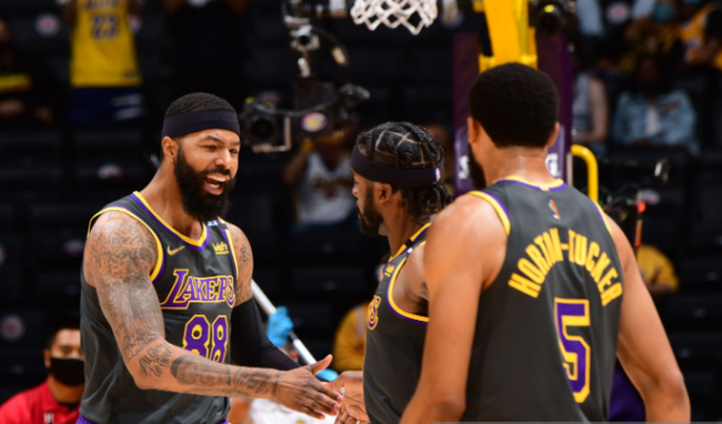 同时保持掩 同时保持掩