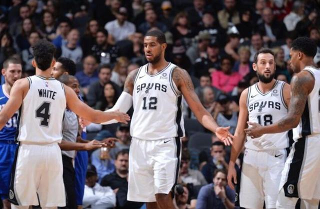 持几乎无解 持几乎无解